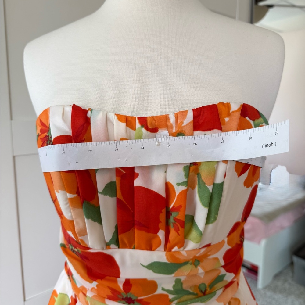 David Bridal strapless dress - Picture 4 of 11